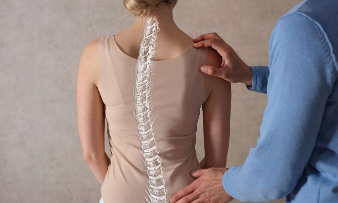 Escoliosis, cómo corregirla con redcord